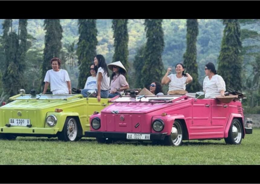 600 Mobil VW Dikerahkan untuk Layani Wisatawan Candi Borobudur saat Waisak 2025