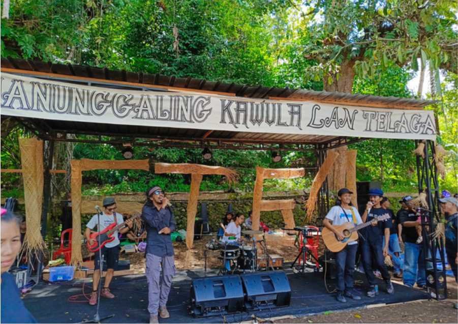 Pemuda di Gunungkidul Perbaiki Telaga yang Rusak Pakai Kotoran Sapi 5 Pemuda di Gunungkidul Perbaiki Telaga yang Rusak Pakai Kotoran Sapi